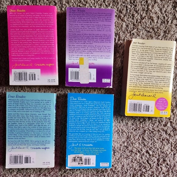 Janet Evanovich Book Collection - Picture 2 of 4